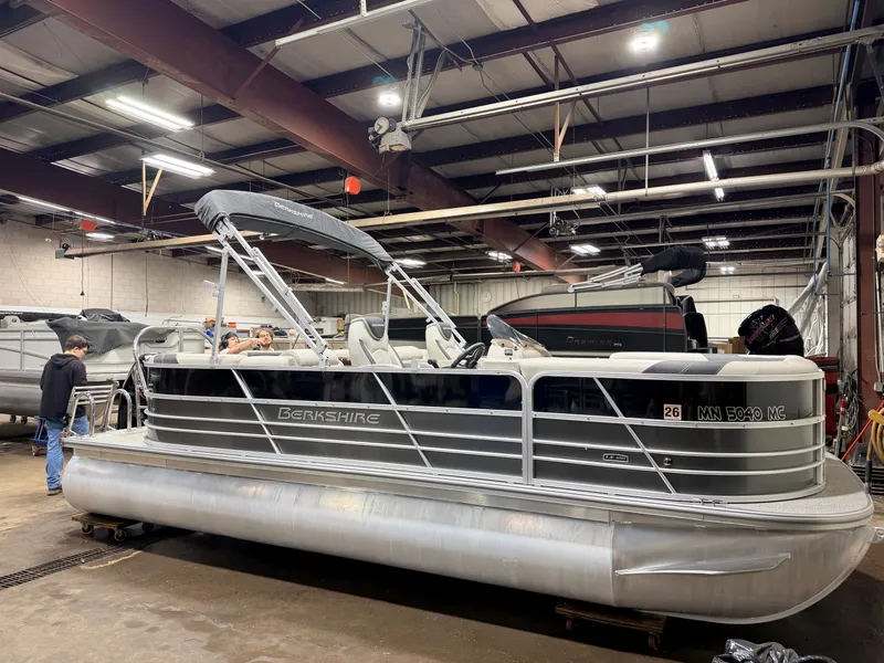 Slide: The Image of Berkshire 22 RFX SE Quad Lounge & 115HP Mercury 4Stroke - $29,995 2021 - 42