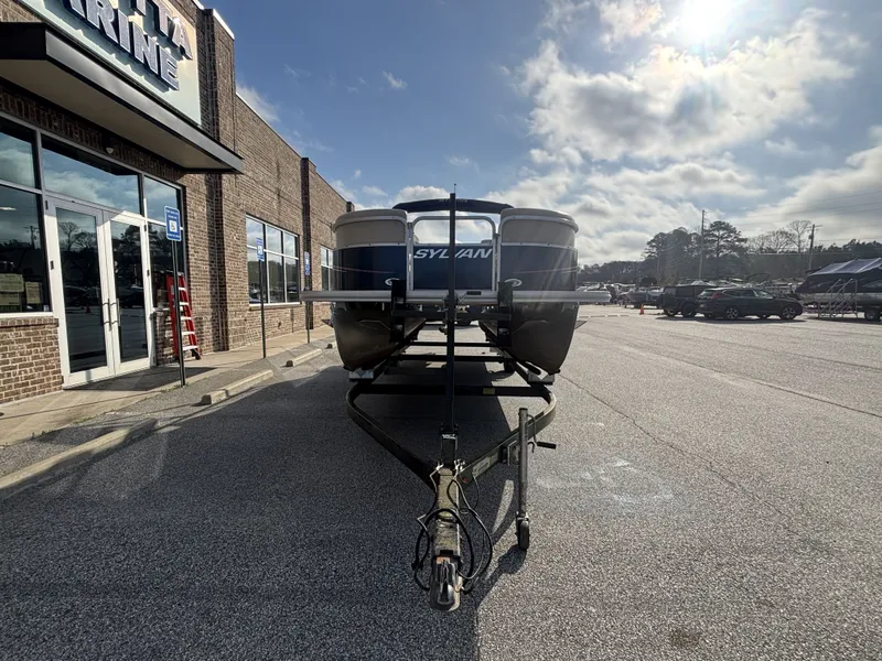 Slide: The Image of Sylvan 8522 Mirage Cruise w/Suzuki 115HP Engine and Trailer 2012 - 29