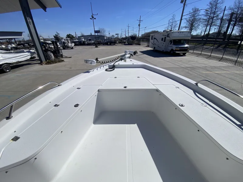 Slide: The Image of Sea Pro SV2400 2005 - 14