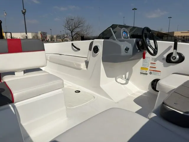 Slide: The Image of Tahoe T16 2022 - 16