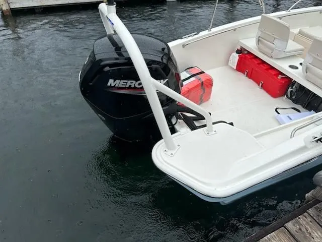 Slide: The Image of Boston Whaler 160 Super Sport 2025 - 3