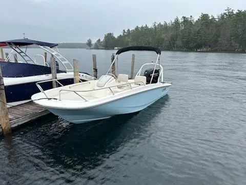 Slide: The Image of Boston Whaler 160 Super Sport 2025 - 5