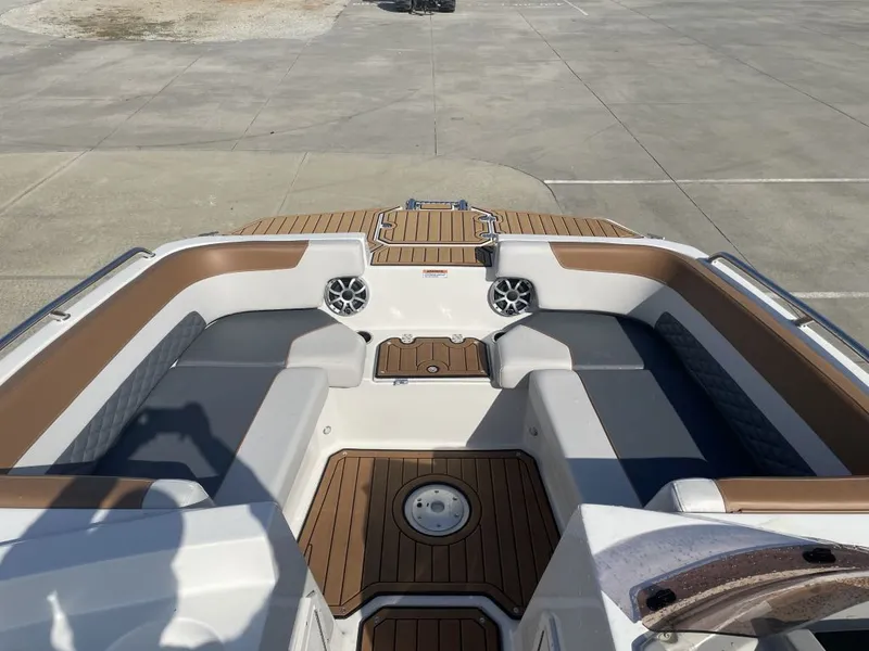 Slide: The Image of Starcraft SVX 211 IO 2025 - 10