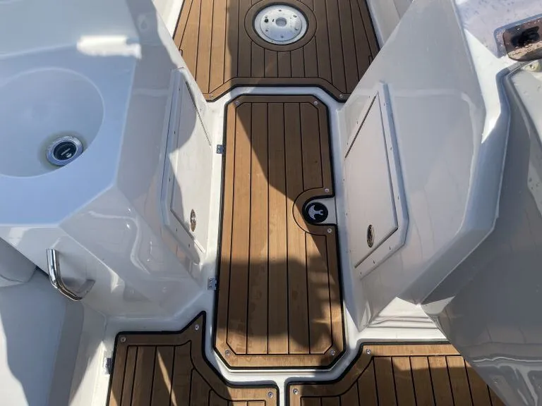 Slide: The Image of Starcraft SVX 211 IO 2025 - 23