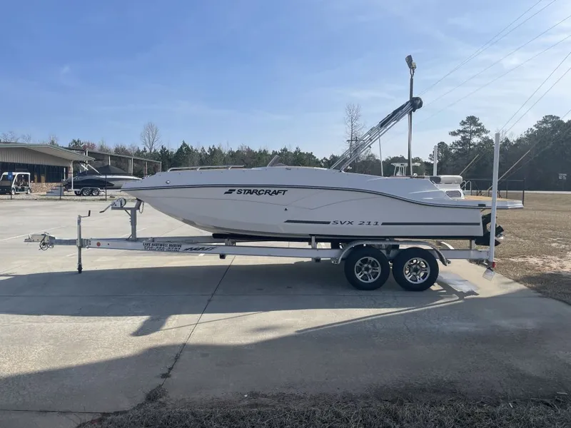 Slide: The Image of Starcraft SVX 211 IO 2025 - 3