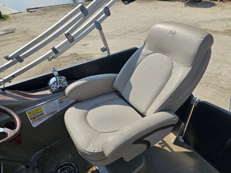 Slide: The Image of Premier Grand View PTX 2013 - 17