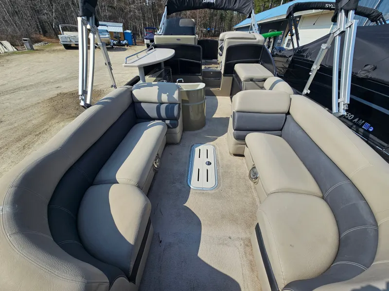 Slide: The Image of Premier Grand View PTX 2013 - 3