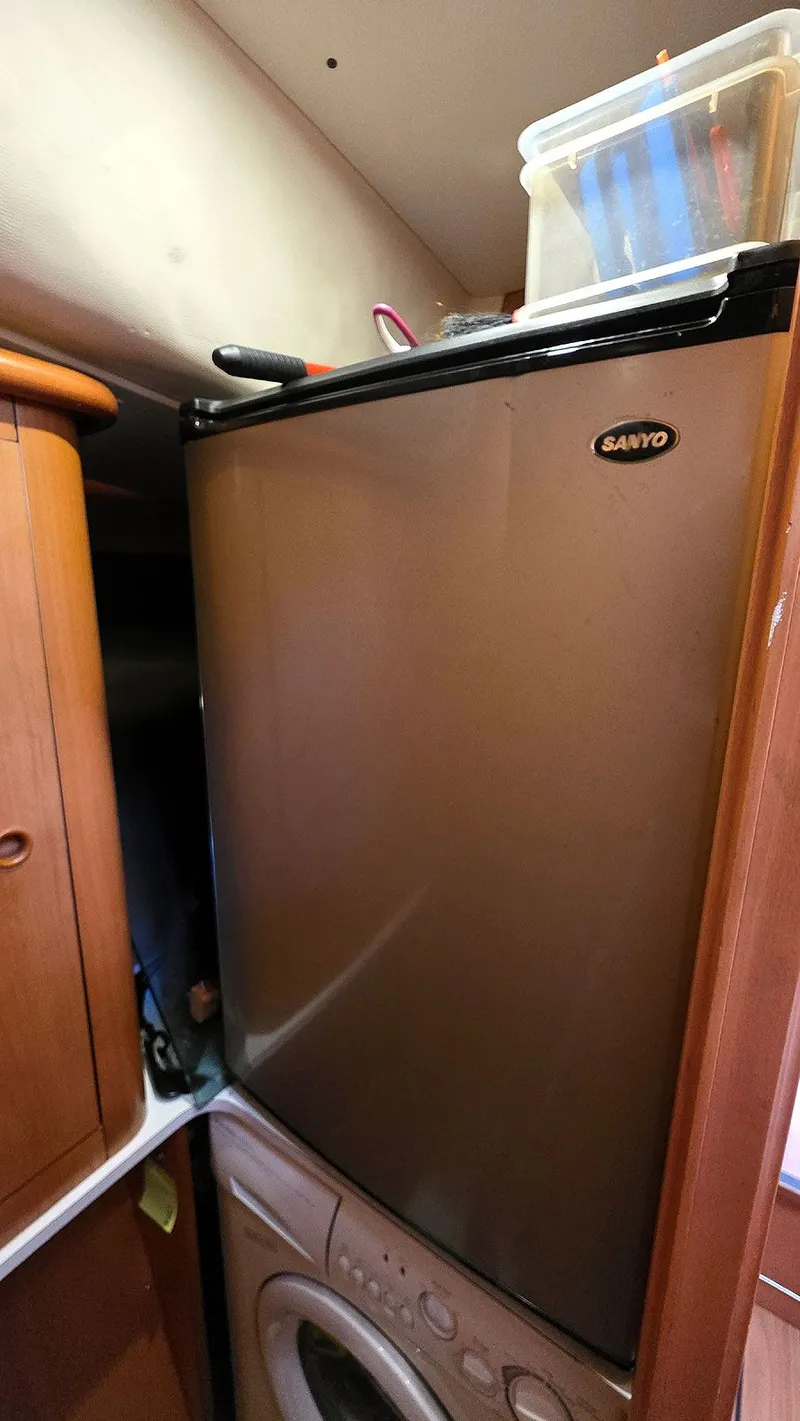 Slide: The Image of Freezer - 22