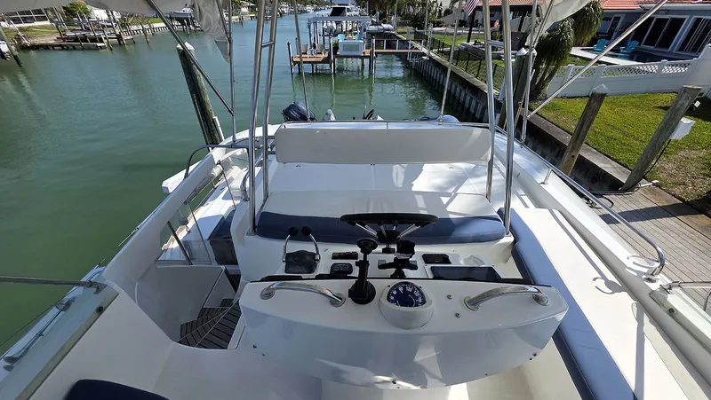 Slide: The Image of Flybridge Aft - 38