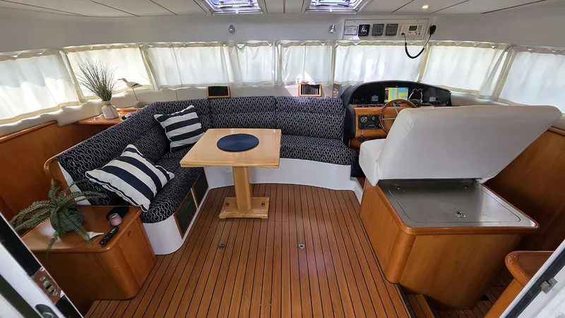 Slide: The Image of Salon Forward - 9