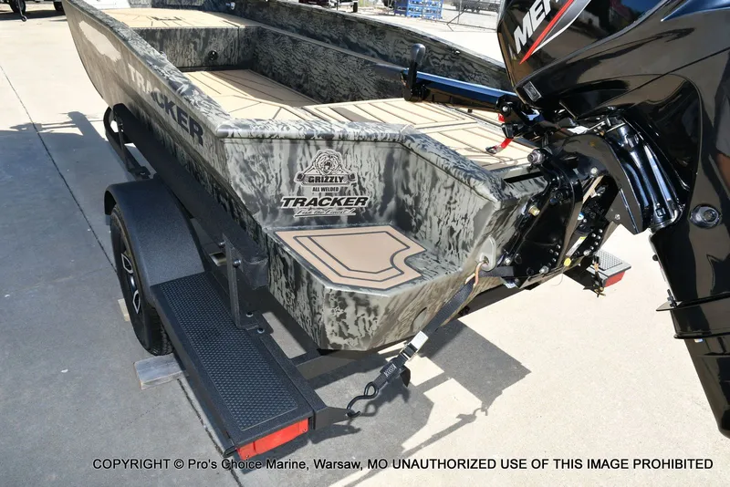 Slide: The Image of Tracker Grizzly 1650 T Prairie Wings Edition w/50HP Mercury Tiller 2026 - 25