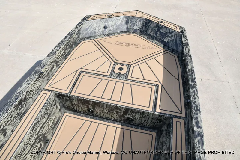 Slide: The Image of Tracker Grizzly 1650 T Prairie Wings Edition w/50HP Mercury Tiller 2026 - 35