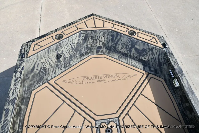 Slide: The Image of Tracker Grizzly 1650 T Prairie Wings Edition w/50HP Mercury Tiller 2026 - 36