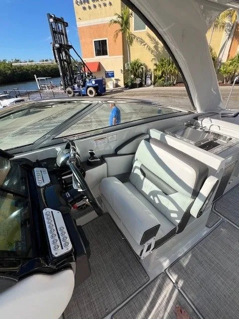 Slide: The Image of Crownline Boats 310 XSS 2026 - 16