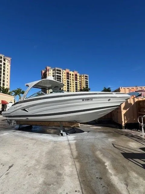 Slide: The Image of Crownline Boats 310 XSS 2026 - 3