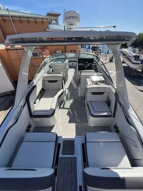 Slide: The Image of Crownline Boats 310 XSS 2026 - 8