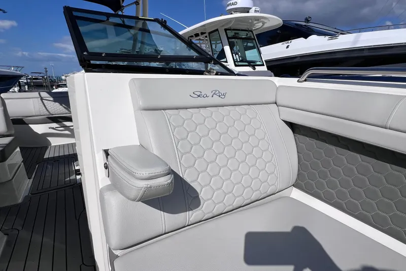 Slide: The Image of 2021 Sea Ray SDX 270 Outboard boat interior with luxurious seating and modern design. - 50
