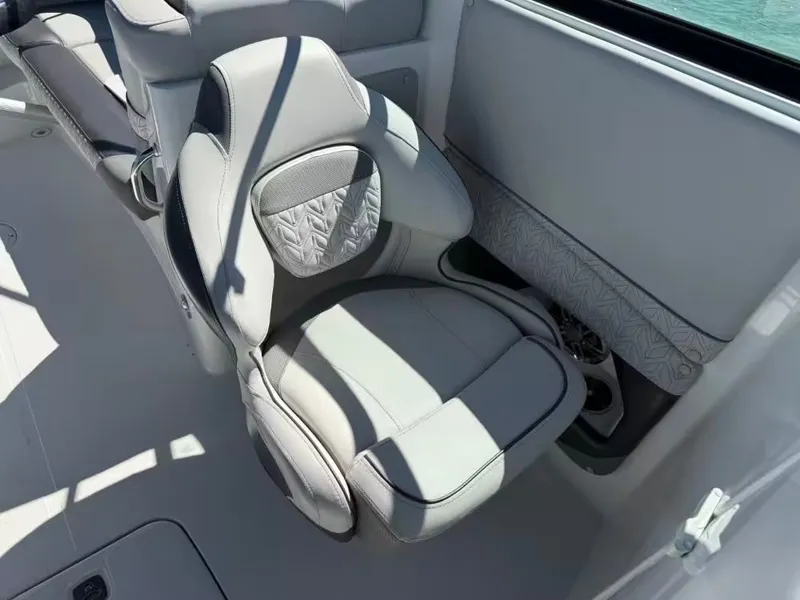 Slide: The Image of Hurricane 2690 sun deck 2024 - 14