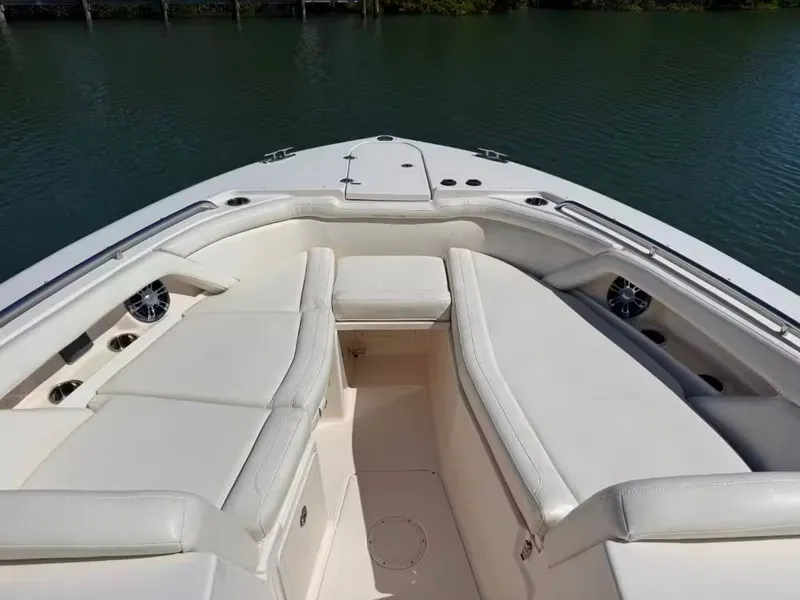 Slide: The Image of Grady-White Freedom 335 2022 - 17