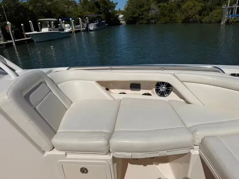 Slide: The Image of Grady-White Freedom 335 2022 - 19