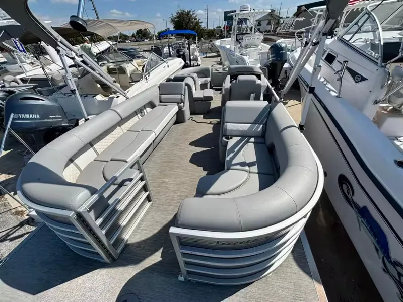 Slide: The Image of Bennington 23lr 2022 - 7