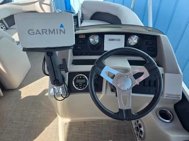 Slide: The Image of Bennington SX22 2019 - 4