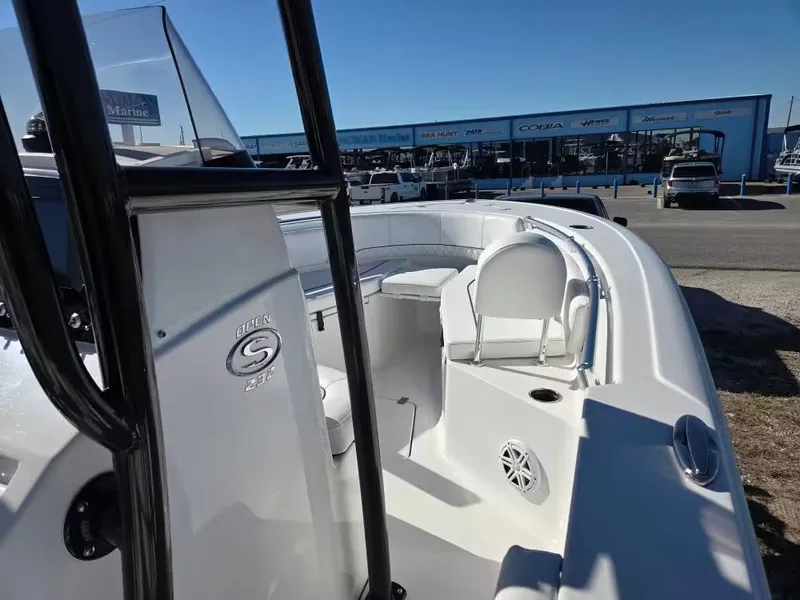 Slide: The Image of Sportsman 232 HERITAGE PLAINUM 2023 - 9