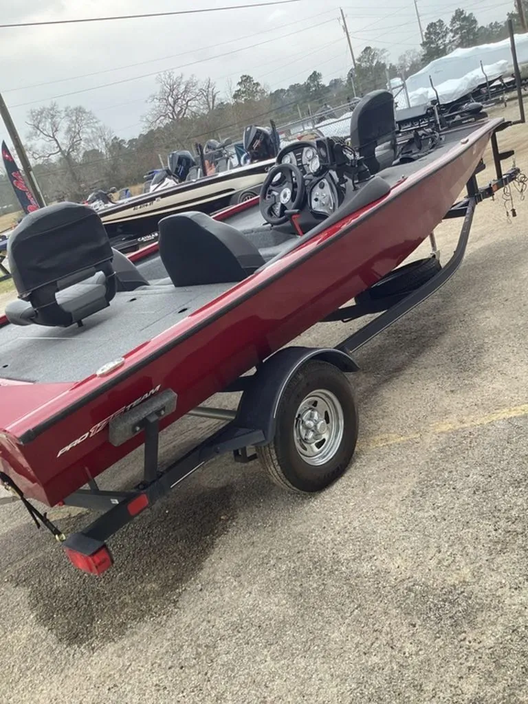 Slide: The Image of Tracker Pro Team 175 TXW 2022 - 5