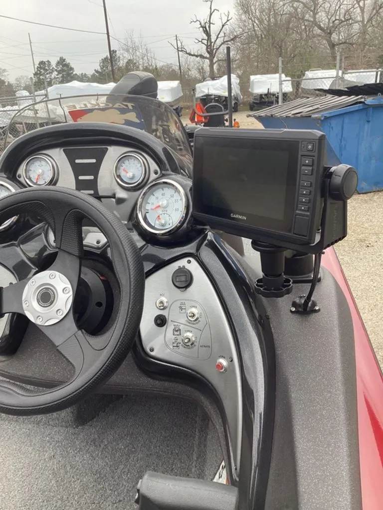 Slide: The Image of Tracker Pro Team 175 TXW 2022 - 9