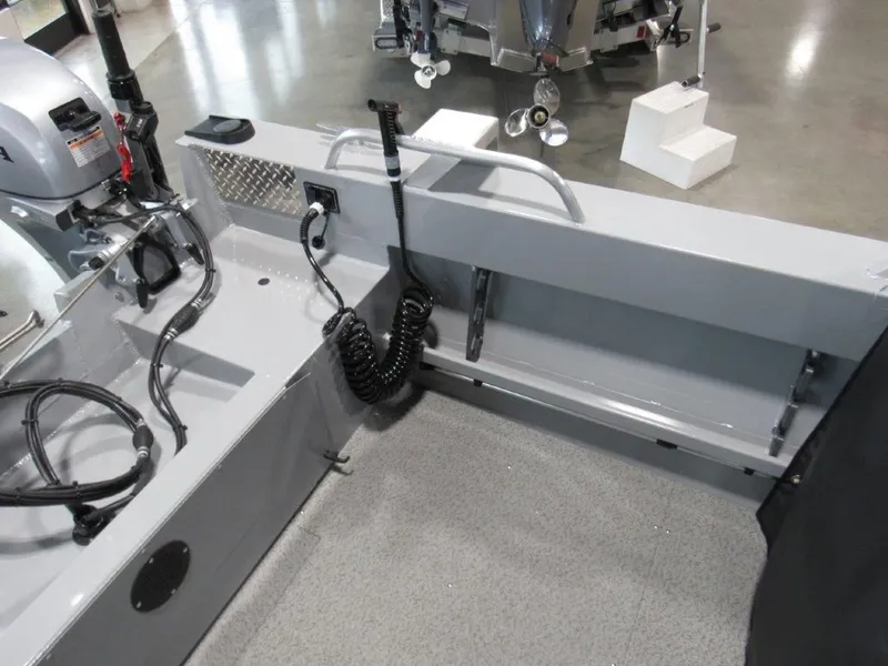 Slide: The Image of Interior view of Hewescraft 180 Sportsman 2026 boat model. - 9