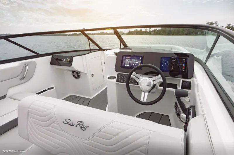 Slide: The Image of Sea Ray 270 SDX Surf 2026 - 8