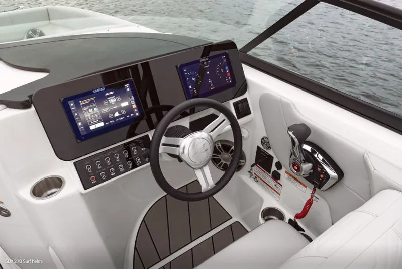 Slide: The Image of Sea Ray 270 SDX Surf 2026 - 9