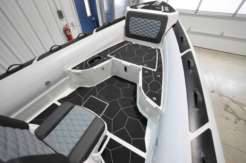 Slide: The Image of Highfield Sport 700 2026 - 15