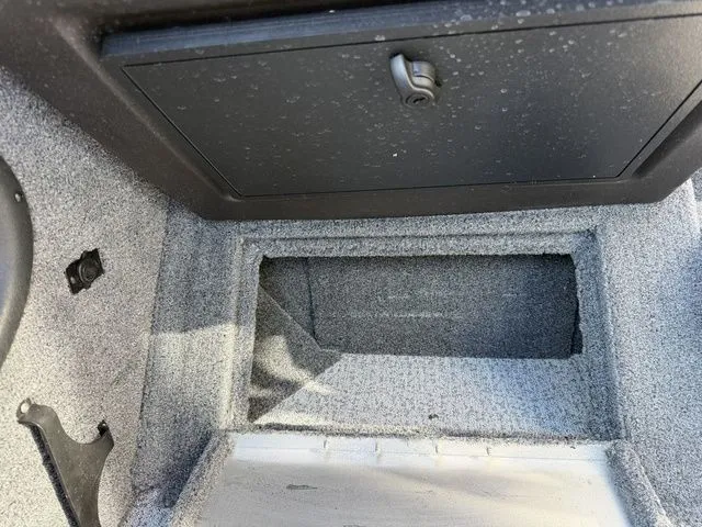 Slide: The Image of Tracker Targa V-18 WT 2023 - 31