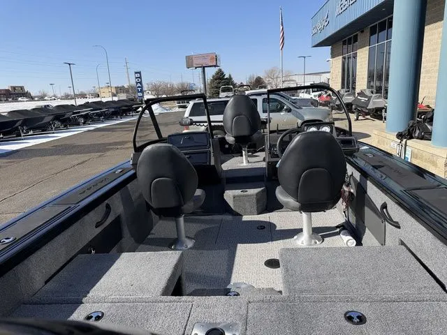 Slide: The Image of Tracker Targa V-18 WT 2023 - 35