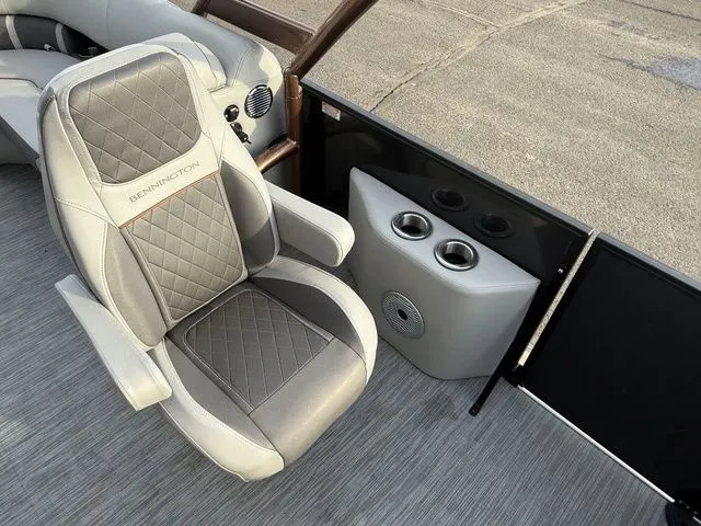 Slide: The Image of Bennington 24 LXFBA 2022 - 16