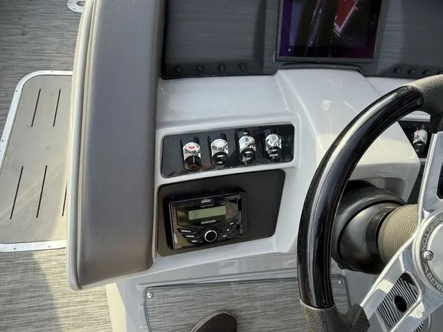 Slide: The Image of Bennington 24 LXFBA 2022 - 19