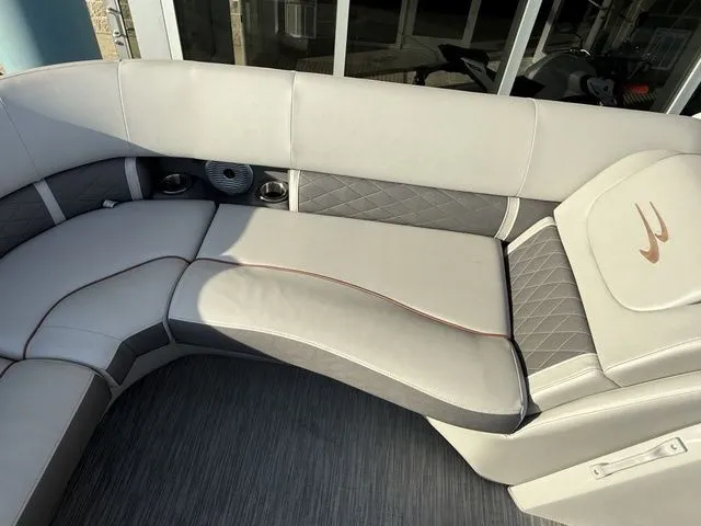 Slide: The Image of Bennington 24 LXFBA 2022 - 23