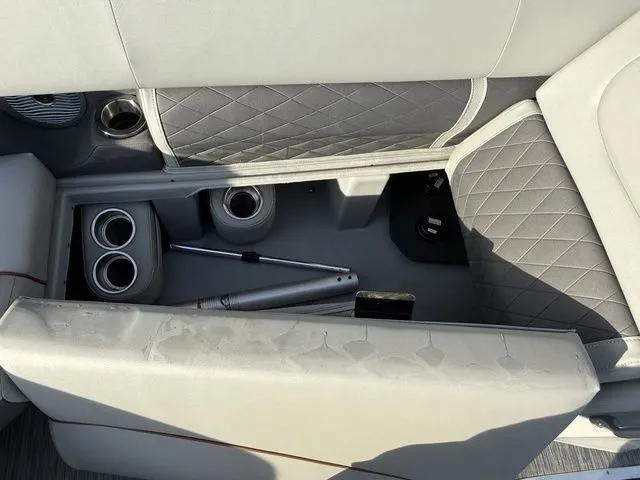 Slide: The Image of Bennington 24 LXFBA 2022 - 24