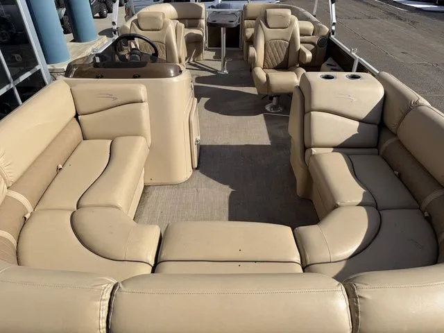 Slide: The Image of Bennington 22SSRX 2017 - 10