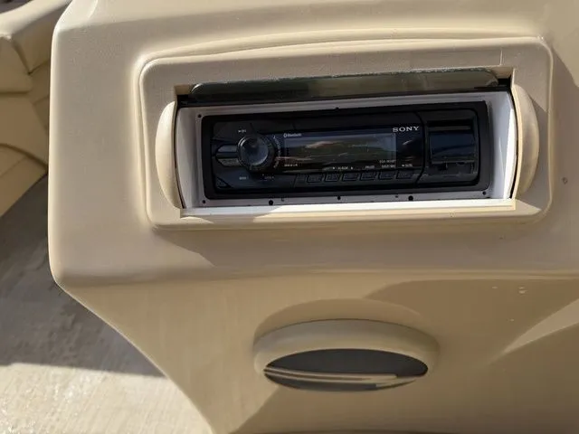 Slide: The Image of Bennington 22SSRX 2017 - 19