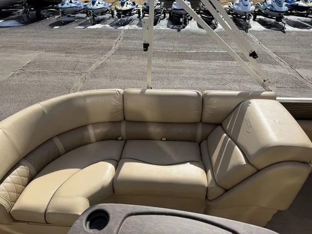 Slide: The Image of Bennington 22SSRX 2017 - 23