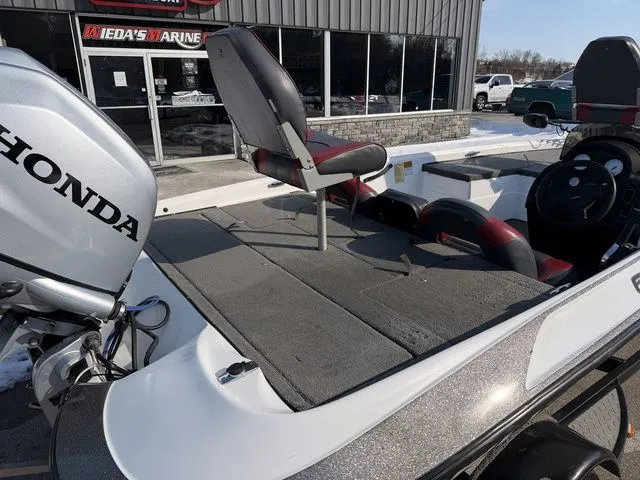 Slide: The Image of Nitro 640 LX 2001 - 4