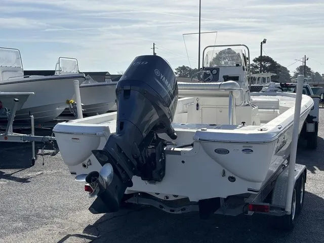 Slide: The Image of NauticStar 2200 BAY 2013 - 3