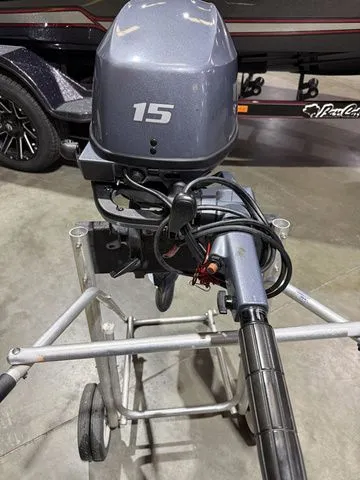 Slide: The Image of Yamaha F15 SEHA Used 15hp Outboard 2013 - 4