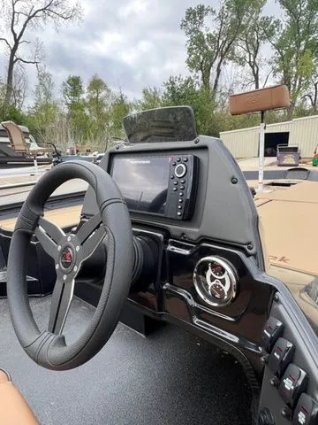 Slide: The Image of Xpress HYPER-LIFT H20 2026 - 7