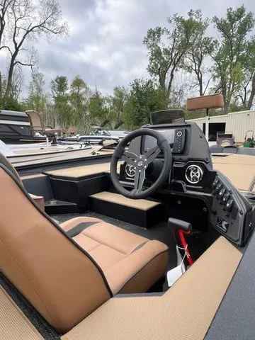 Slide: The Image of Xpress HYPER-LIFT H20 2026 - 8