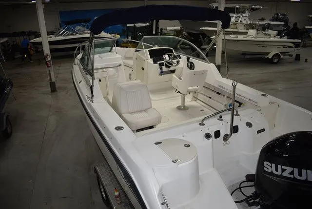 Slide: The Image of Boston Whaler 210 Ventura Dual Console 2003 - 17