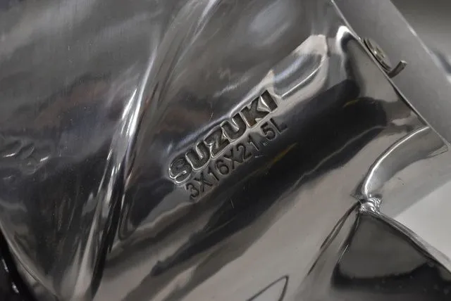 Slide: The Image of Boston Whaler 210 Ventura Dual Console 2003 - 70