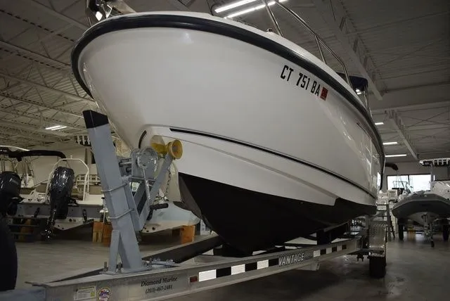 Slide: The Image of Boston Whaler 210 Ventura Dual Console 2003 - 74